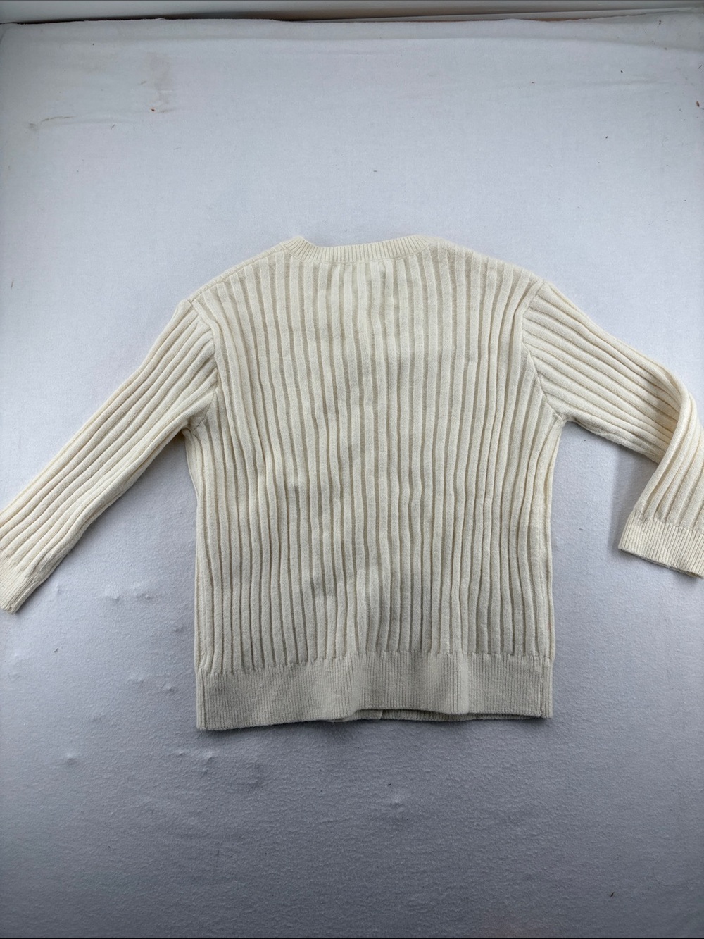Elegant Cream Ribbed Button-Front Cardigan - Picture 8 of 8